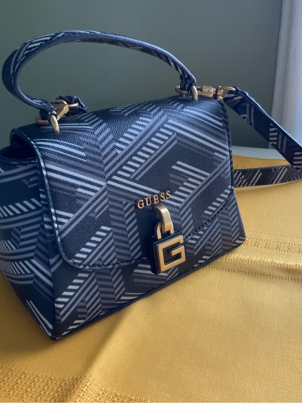 GUESS Mini Top Handle Satchel Crossbody Bag Black Geometric G Lock Hardware